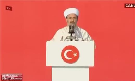 Diyanet İşleri Başkanı Görmez şehitler için dua etti 